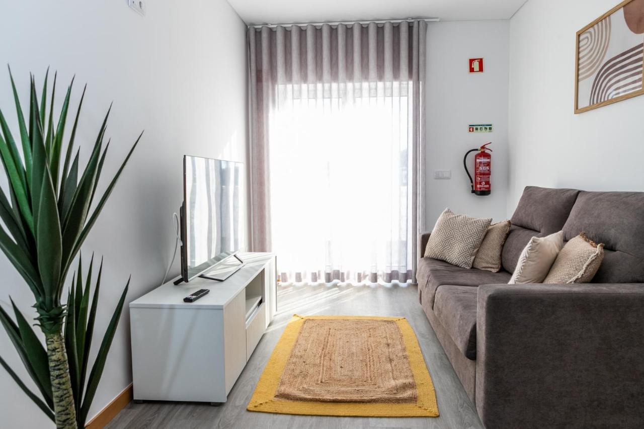 O Cardanho Dos Galfarritos - A Casa Dos Miudos Apartment Aveiro Exterior photo